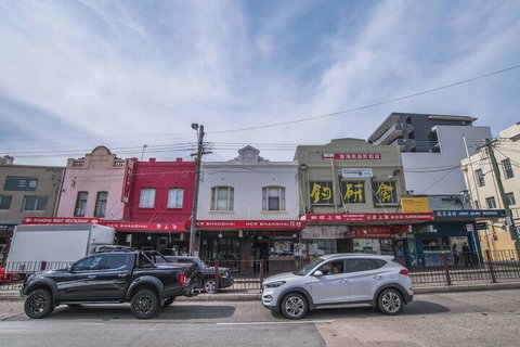Beautiful Pre-loved Ashfield 4 Bedroom Home - New South Wales Tourism  6