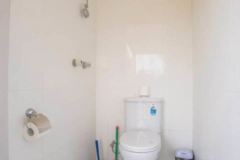 Beautiful Pre-loved Ashfield 4 Bedroom Home - New South Wales Tourism  7