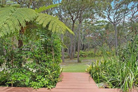 Studio By The Bay :: Jervis Bay Rentals - New South Wales Tourism  7