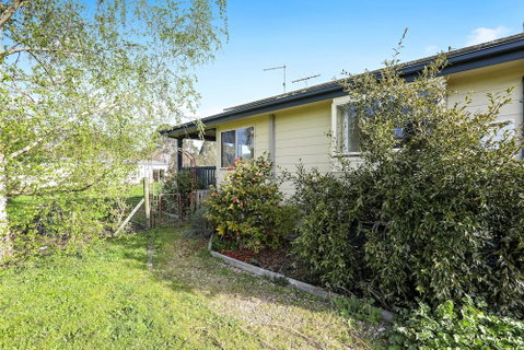Yarragon 4 Bedroom House In Gippsland - New South Wales Tourism  1