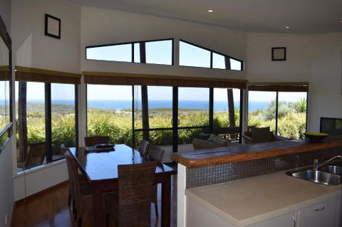 Redgate Beach Escape - New South Wales Tourism  3