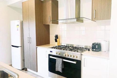Comfortable 4BR 2Bath House Tarneit Melbourne???? - New South Wales Tourism  2