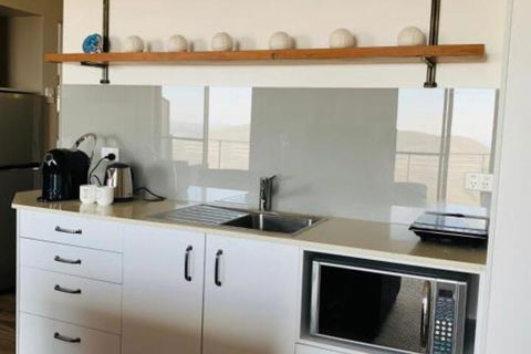 The Silvermoon Villa Private Villa - New South Wales Tourism  4