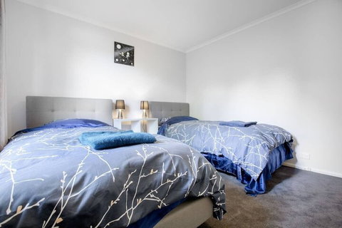 Sweethome2br@highton+parking - New South Wales Tourism  3
