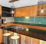 Family Foreshore Favourite - New South Wales Tourism 