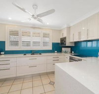 Burkeys 5 Main Street - New South Wales Tourism 