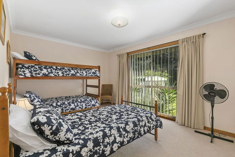 Peaceful Retreat Surf Side PET Friendly - New South Wales Tourism  6
