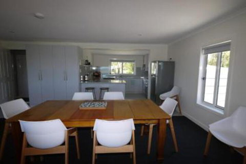 Umtali Beach House - New South Wales Tourism  7