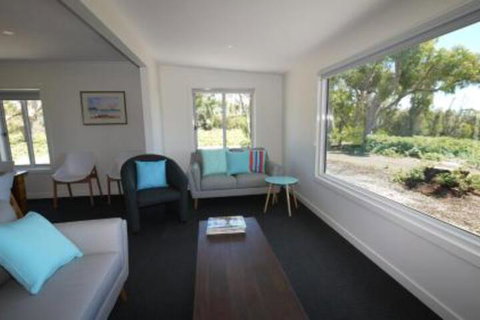 Umtali Beach House - New South Wales Tourism  6