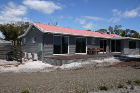 Umtali Beach House - New South Wales Tourism  3