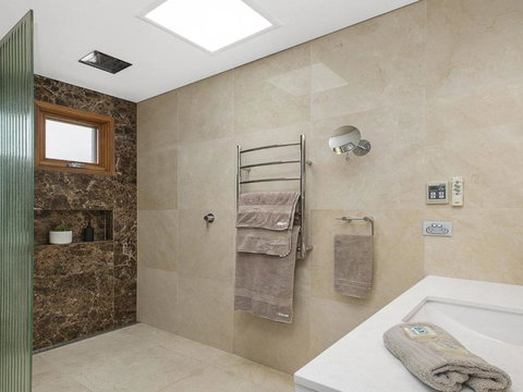 Casa Sul Lago Quite Simply A Very Special Place - New South Wales Tourism  3