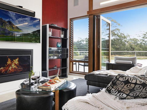 Casa Sul Lago Quite Simply A Very Special Place - New South Wales Tourism  6