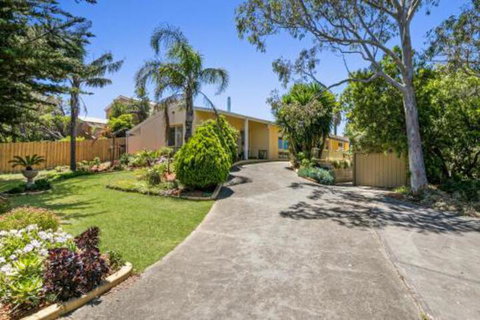 Family Fun Retreat With Spa - New South Wales Tourism  0