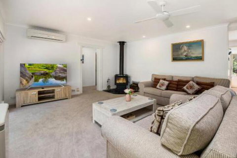 Family Fun Retreat With Spa - New South Wales Tourism  7