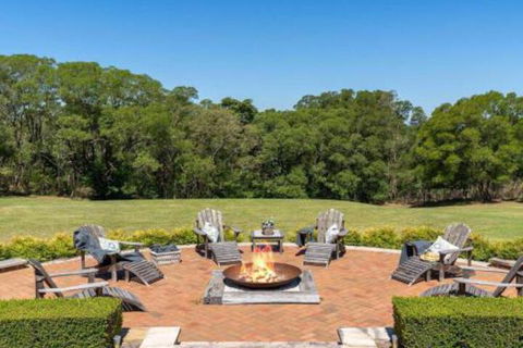 Jaspers Brush Tranquil Gardens & Stunning Views - New South Wales Tourism  5