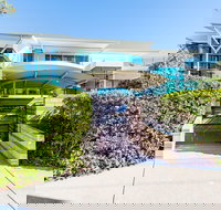 Stylish Beach Side Apartment Unit 5 33 Lorikeet Drive - New South Wales Tourism 