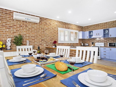 Fern Way Beach House 70m To Beach - New South Wales Tourism  1