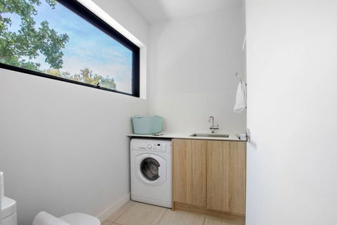 Designer Taste 2BR Townhouse@hawthorn - New South Wales Tourism  5