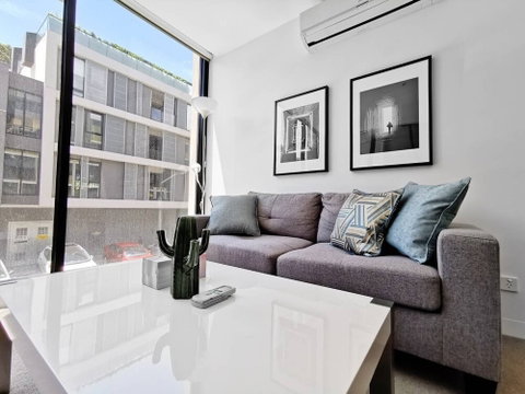 Hawthorn Elegant Lifestyle 1 Bedroom Apartment - New South Wales Tourism  6