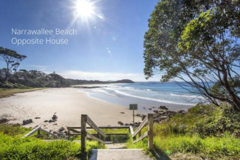 Surfers Ave 17 Narrawallee - New South Wales Tourism  6