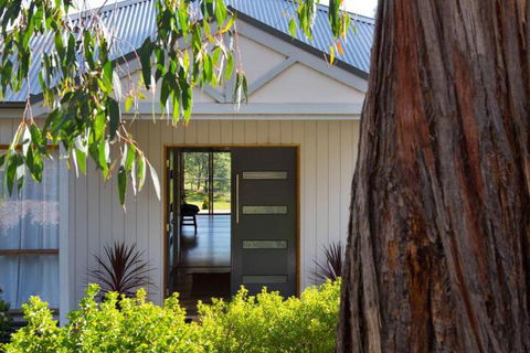 Phoenix - New South Wales Tourism  4
