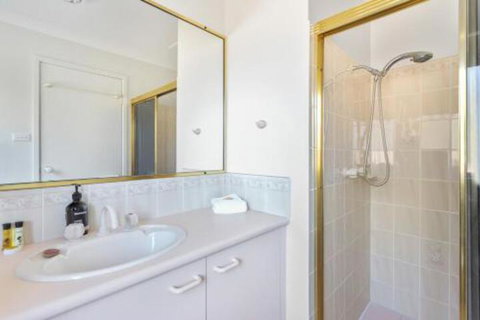 Macleay Street 23 Narrawallee - New South Wales Tourism  6
