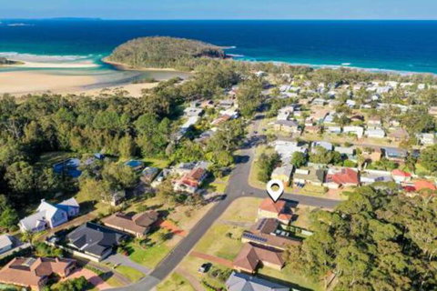 Macleay Street 23 Narrawallee - New South Wales Tourism  2
