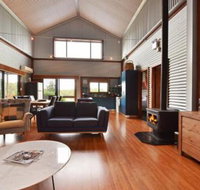 Kelman Cottage tucked away with pool  native wildlife - New South Wales Tourism 