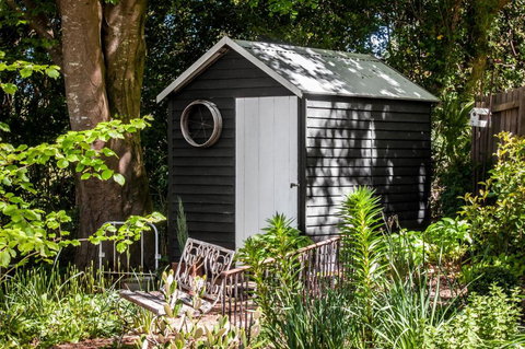 Magnolias On Mernda - New South Wales Tourism  4