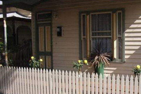 Bed & Breakfast At Stephanies - New South Wales Tourism  6