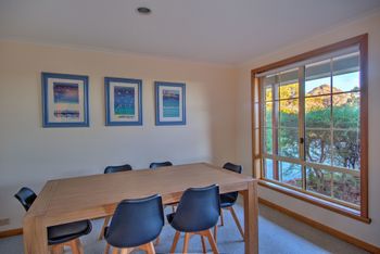 Freycinet Villa 2 - New South Wales Tourism  3