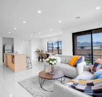 108spacious Point Cook Estate4br2btdoublegarage - New South Wales Tourism 