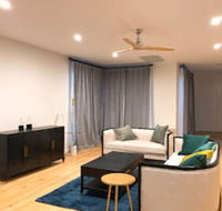 Luxury House Collection Six beds