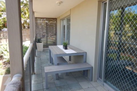 Unit 2 At 4 Pelican Street, Peregian Beach, Noosa Area - New South Wales Tourism  0
