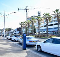 Bright  Breezy Bondi Beach Pad - New South Wales Tourism 