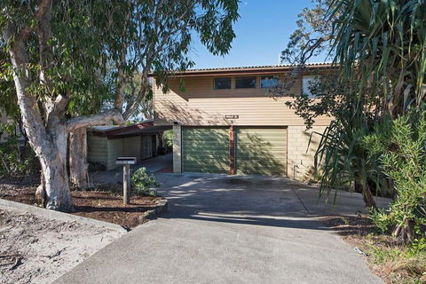 Sun Ray - 9 Pelican Street, Peregian Beach, Noosa Shire - New South Wales Tourism  1