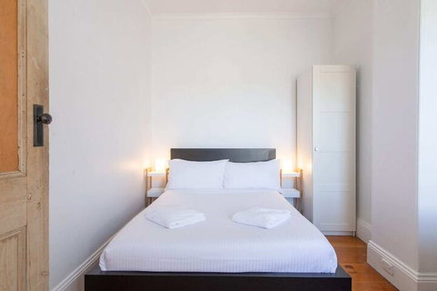 Stylish 3 Bedroom Townhouse In Darlinghurst - New South Wales Tourism  5