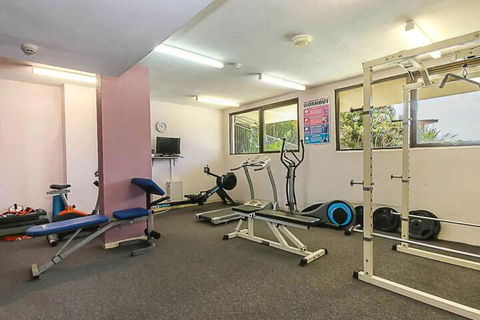 Spacious 2 Bedroom Apartment With Panoramic Views - New South Wales Tourism  7