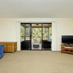 Close To Beaches & Local Attractions! - New South Wales Tourism  1