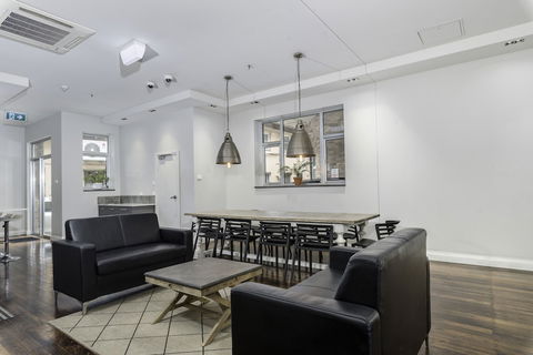 Alloggio Studios On King - New South Wales Tourism  4