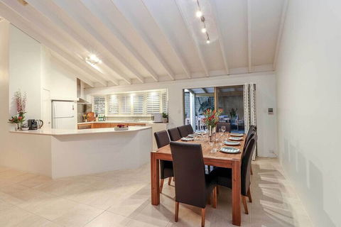 Seabreeze House - New South Wales Tourism  7