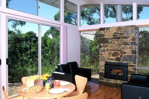 Ridgetop Retreats Deep Creek Conservation Park - New South Wales Tourism  6