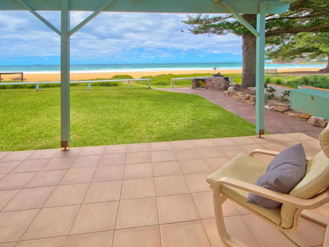 Beachside Bungalow #4 4 / 139 Avoca Drive Avoca Beach - New South Wales Tourism  5