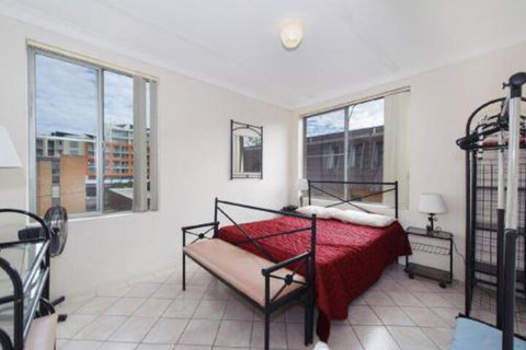 Ocean Court 7 13 Lord Street - New South Wales Tourism  5