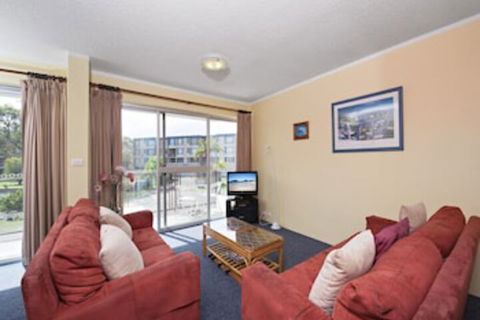 Apollo Court 3 Nelson Bay - New South Wales Tourism  0