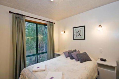 Hidden Valley Cabins - New South Wales Tourism  5