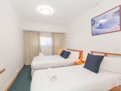 Bellview 3 / 11 Cobbodah Street - New South Wales Tourism  6