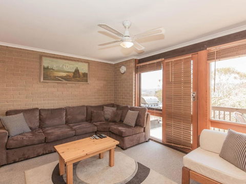 Snowy Saga 2 Jindabyne - New South Wales Tourism  6