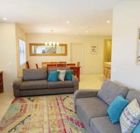 Banjos Way 2 / 23 Banjo Patterson Crescent - New South Wales Tourism 