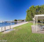 9 Bushmans 24 Tomaree Street air conditioned centrally located to town